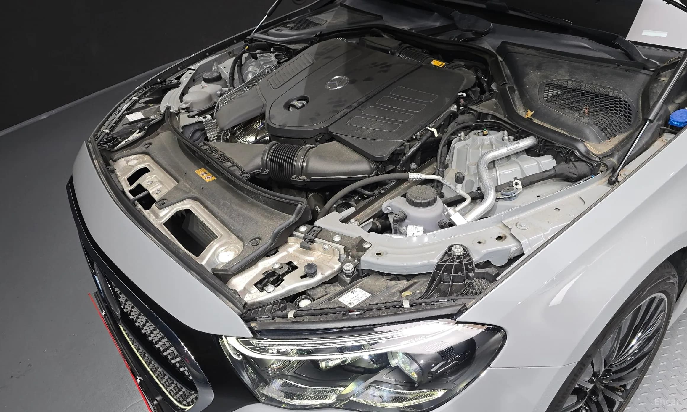 E-Class W214