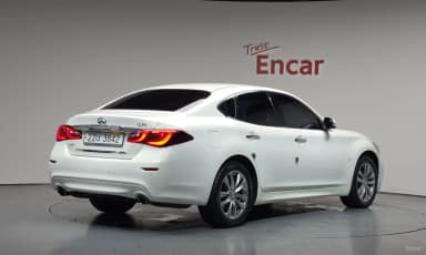 Q70