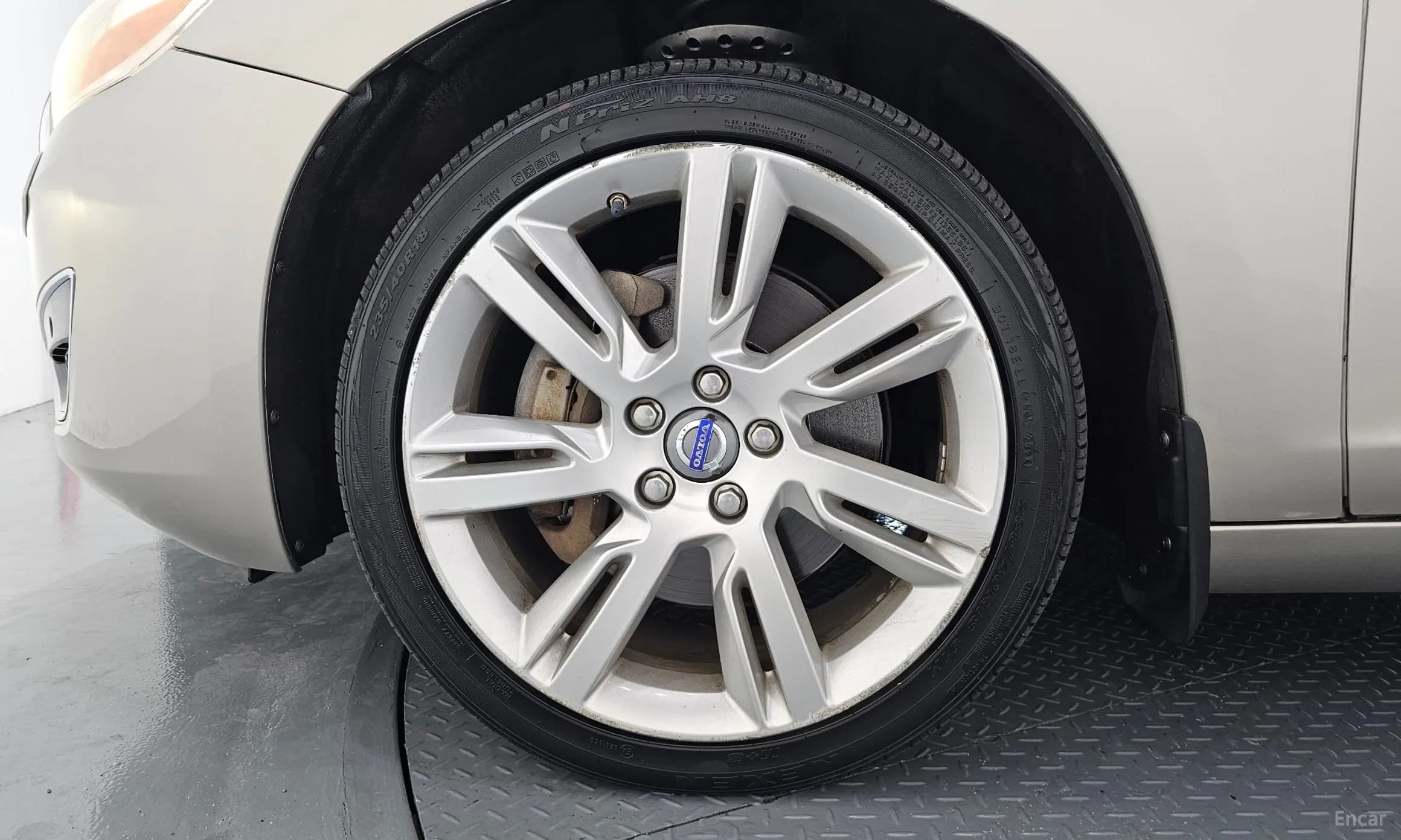 S60