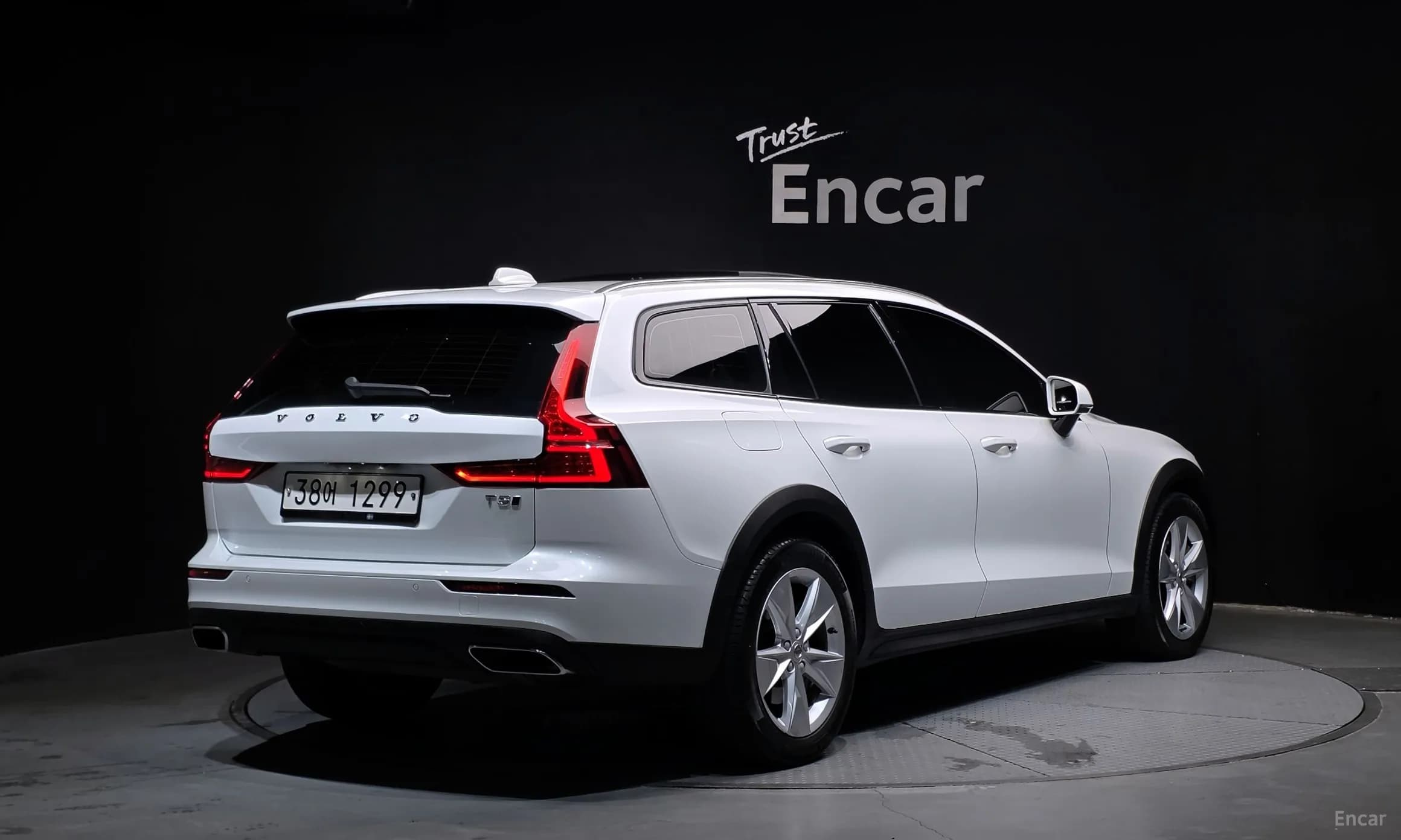 V60 Cross-Country 2nd Generation