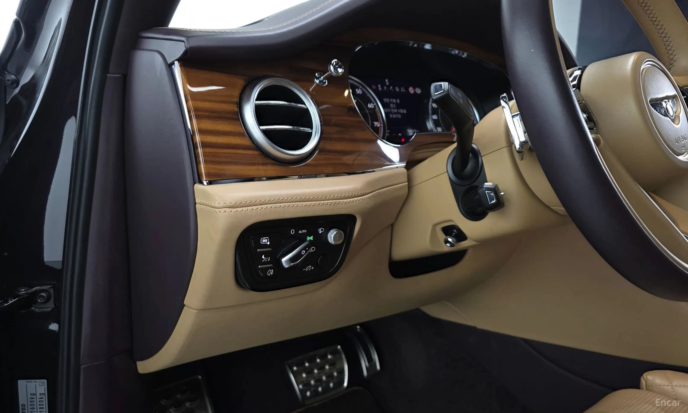 Bentayga