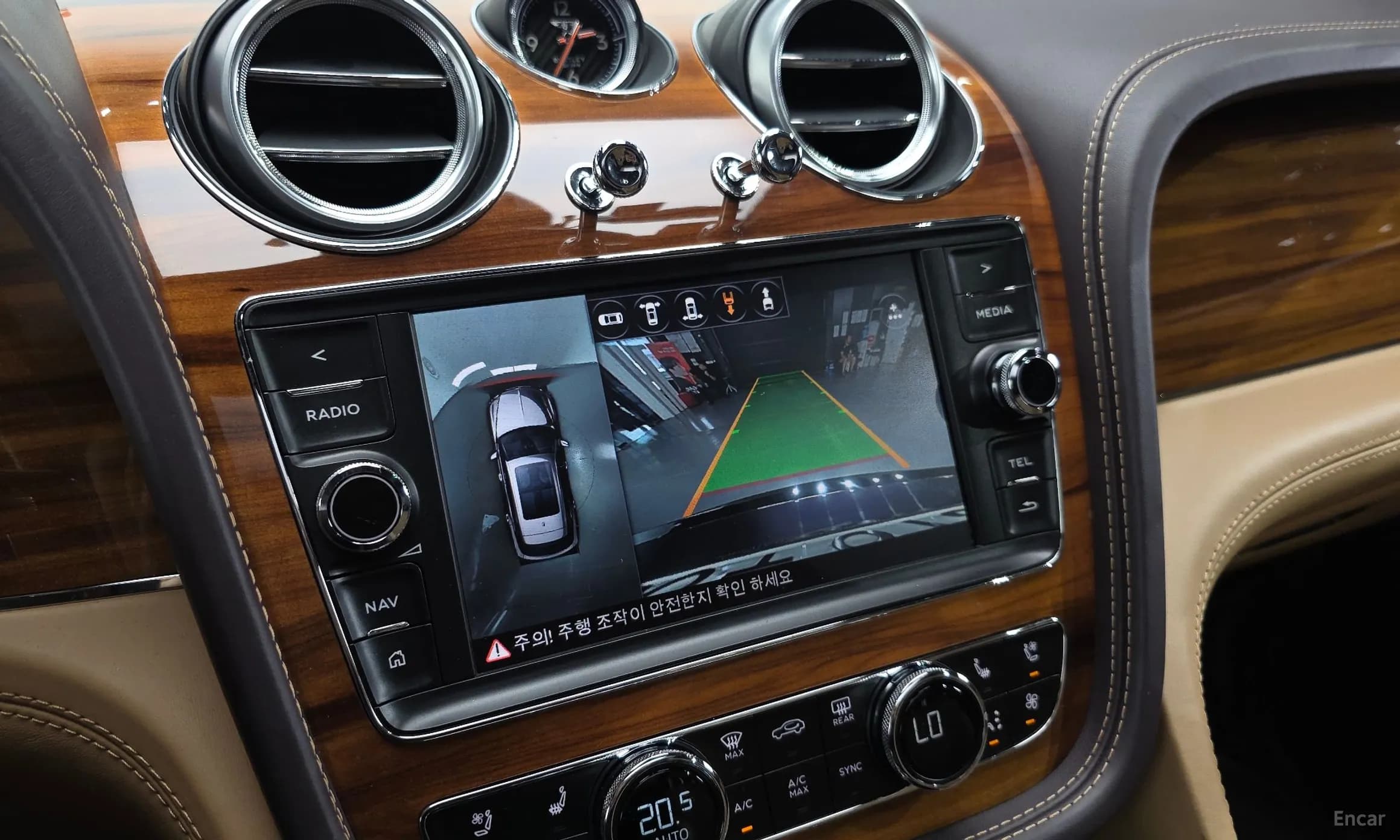 Bentayga