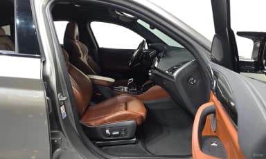 X4M (G02)
