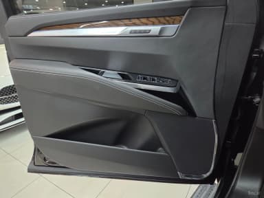 Escalade 5th Generation