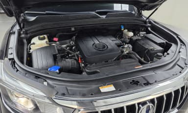 Rexton Sports Khan