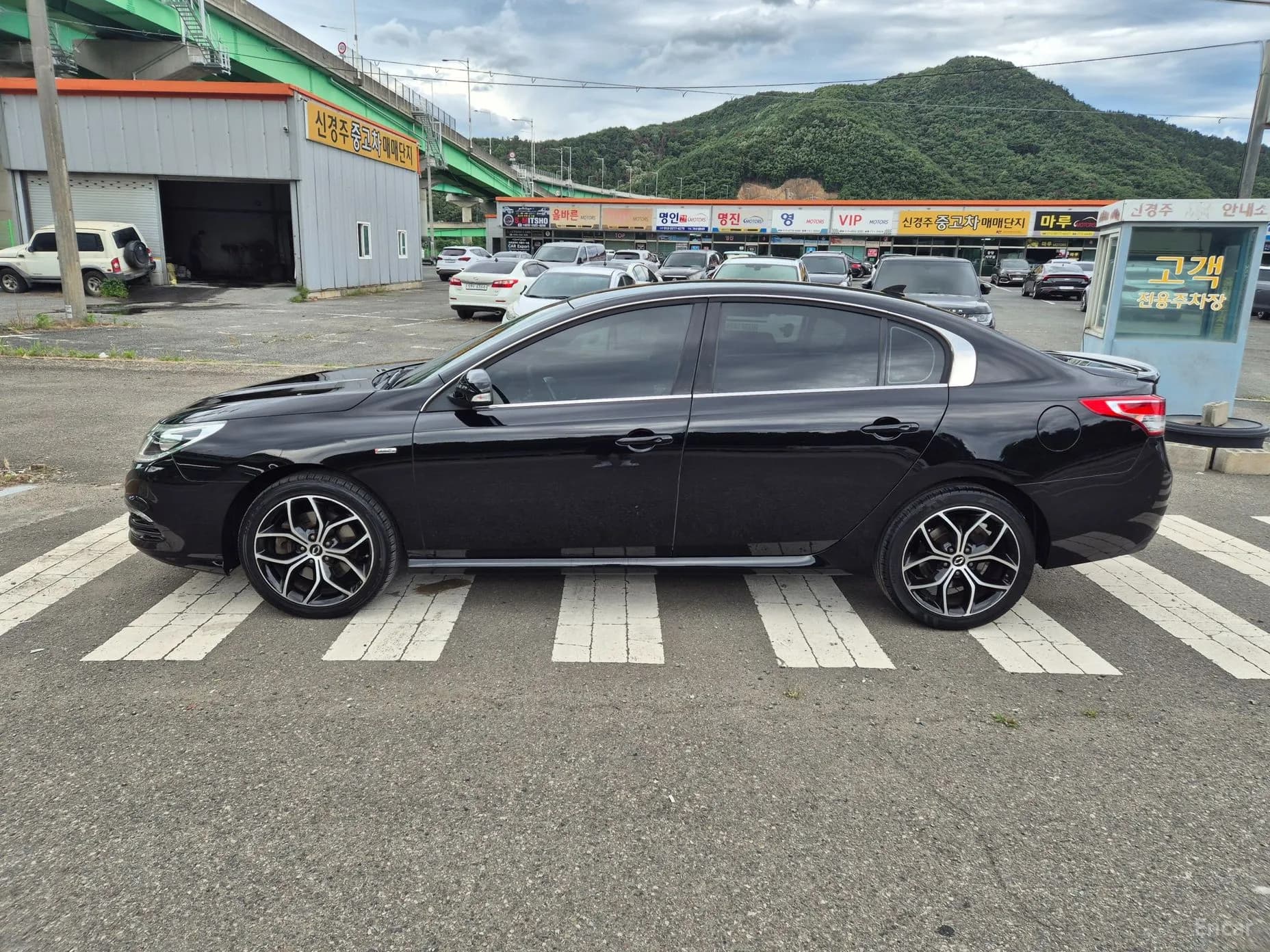 SM5 Platinum
