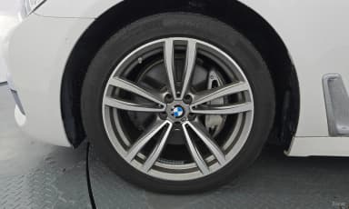 7 Series (G11)