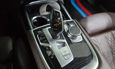 7 Series (G11)