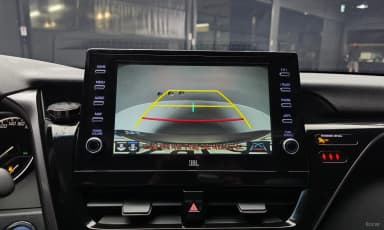 Camry (XV70)