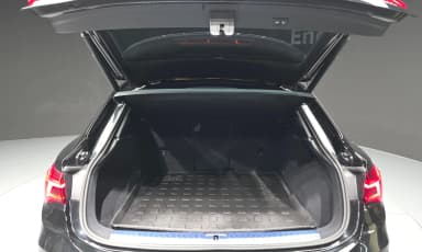 Q3 (F3)