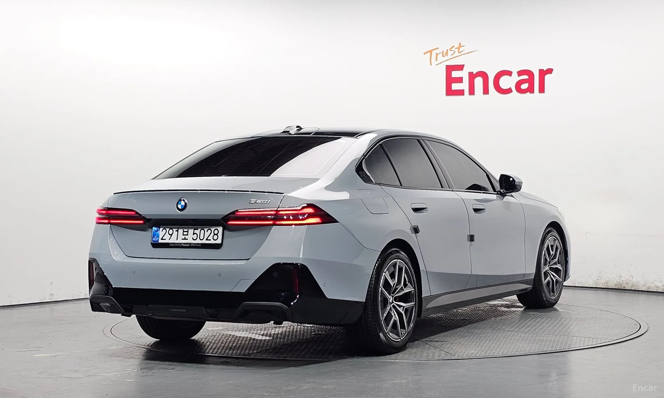 5 Series (G60)