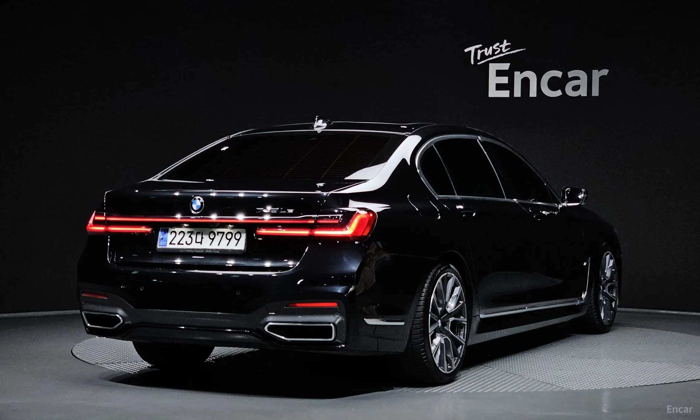 7 Series (G11)