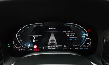 7 Series (G11)