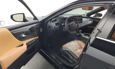ES300h 7th Generation