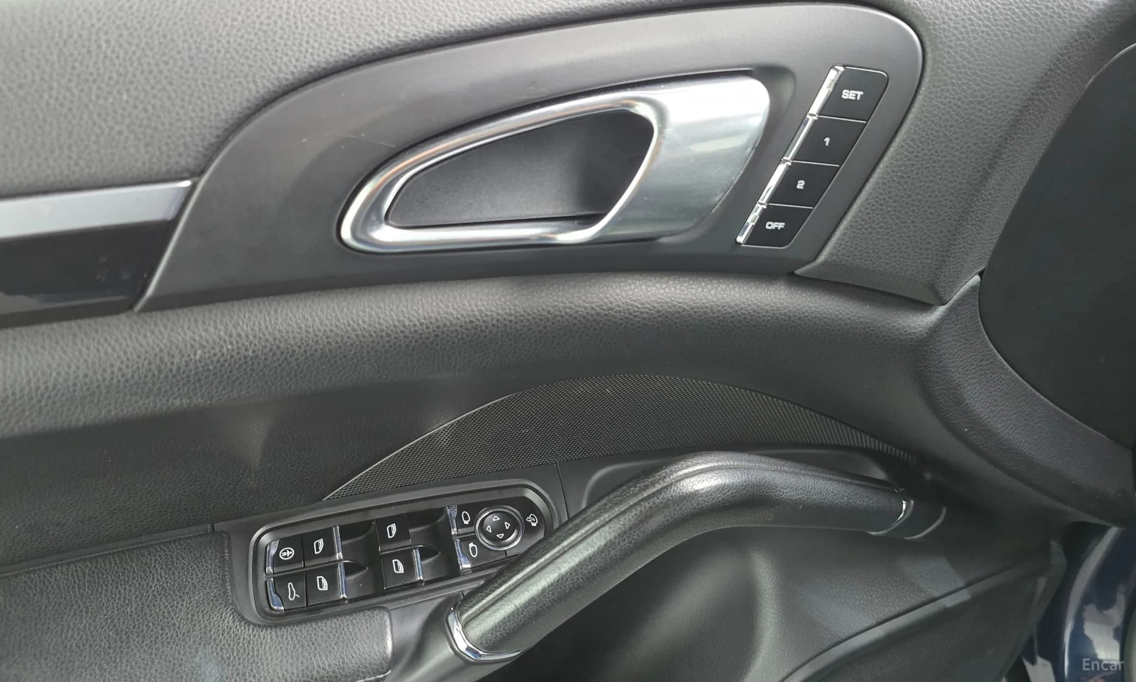 New Cayenne