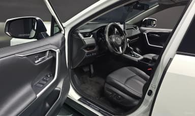 RAV4 5th Generation