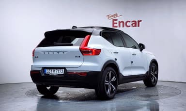 XC40