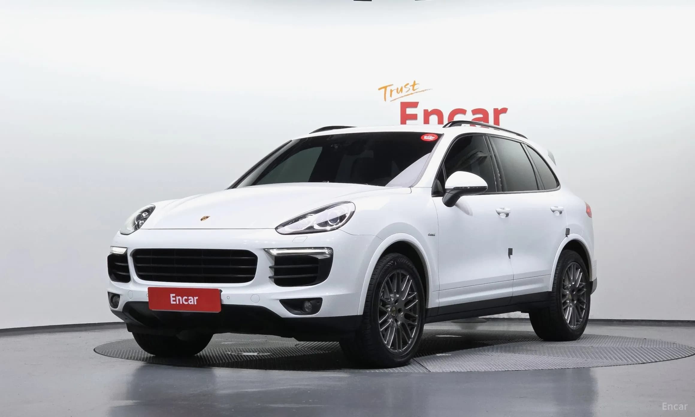 New Cayenne