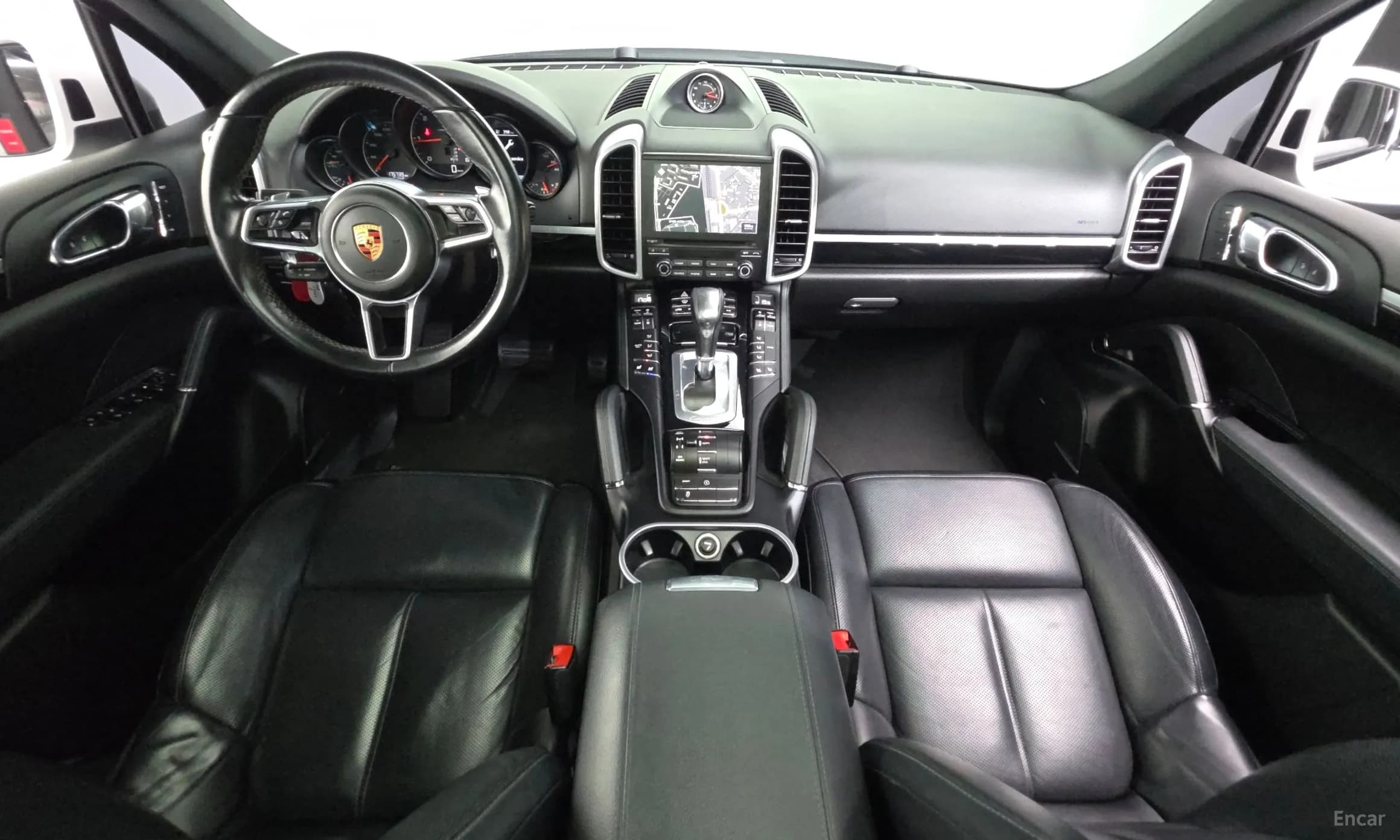 New Cayenne