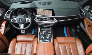 X7 (G07)