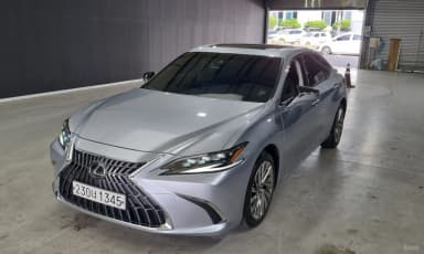 ES300h 7th Generation