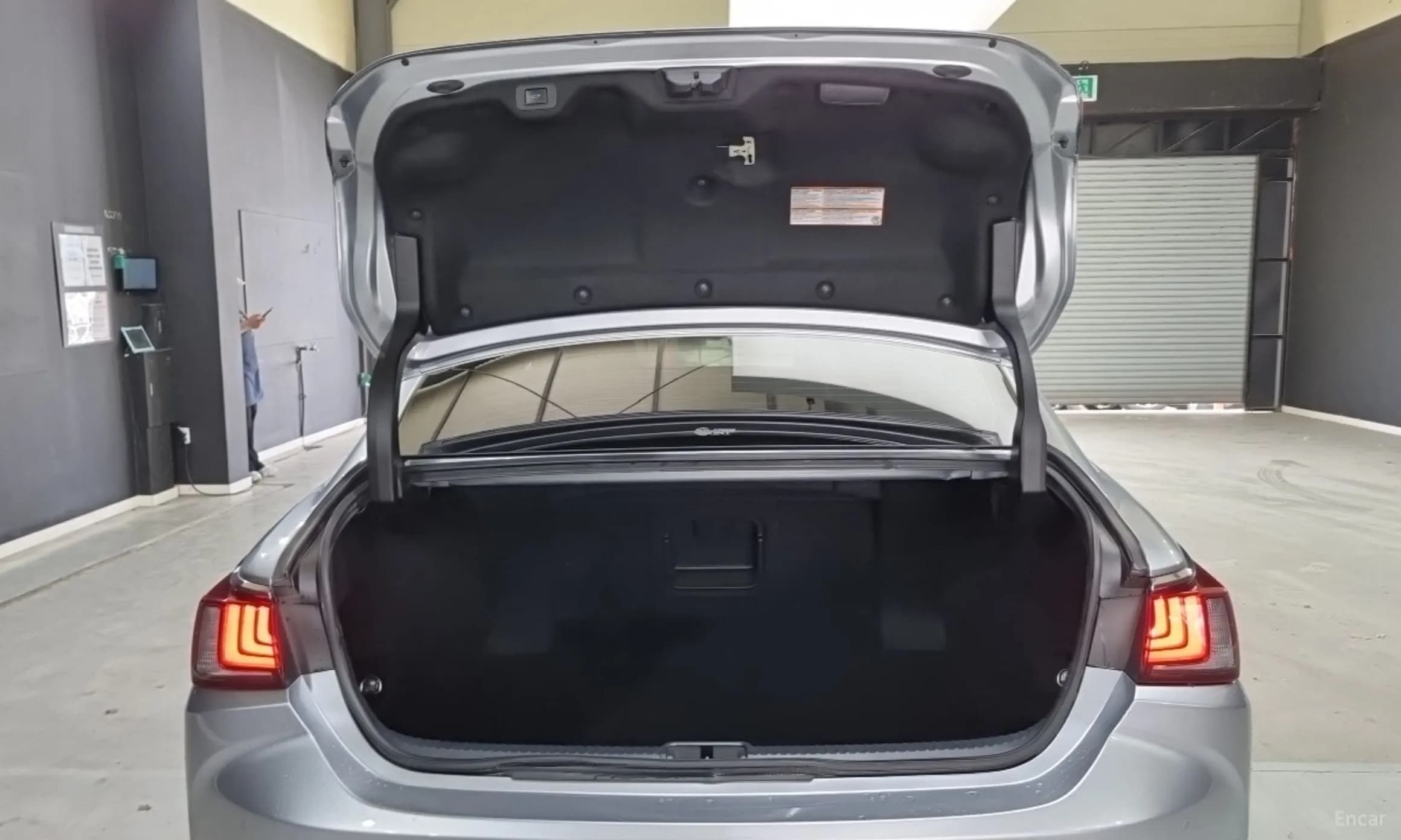 ES300h 7th Generation