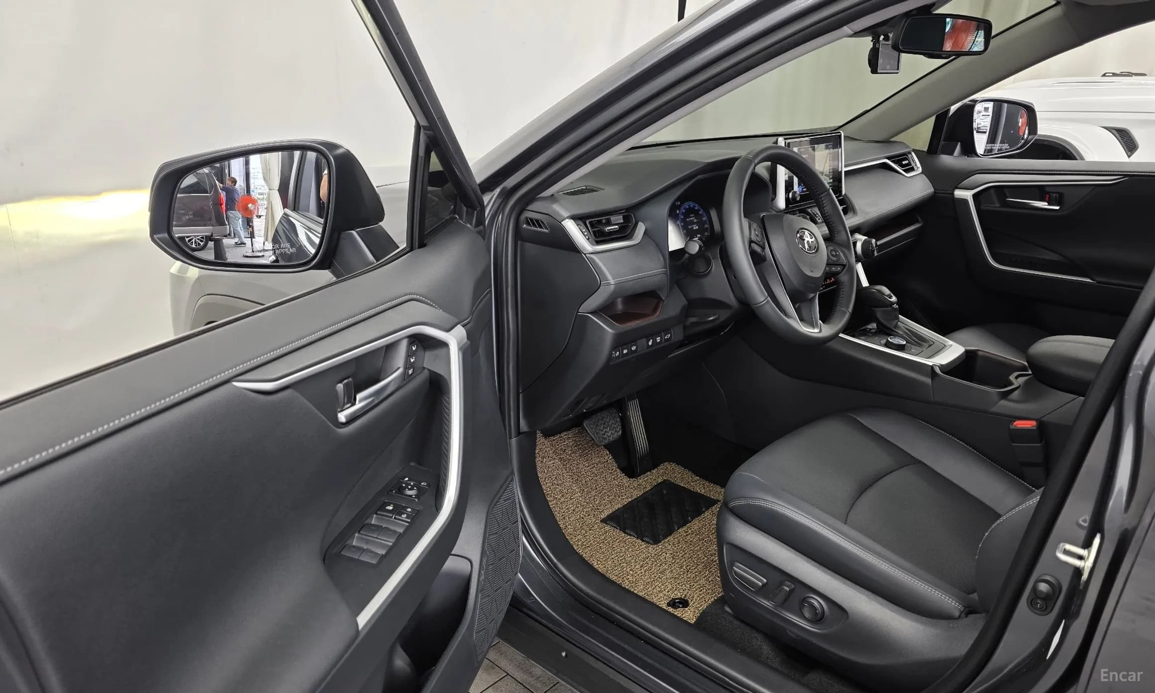 RAV4 5th Generation