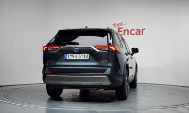 RAV4 5th Generation