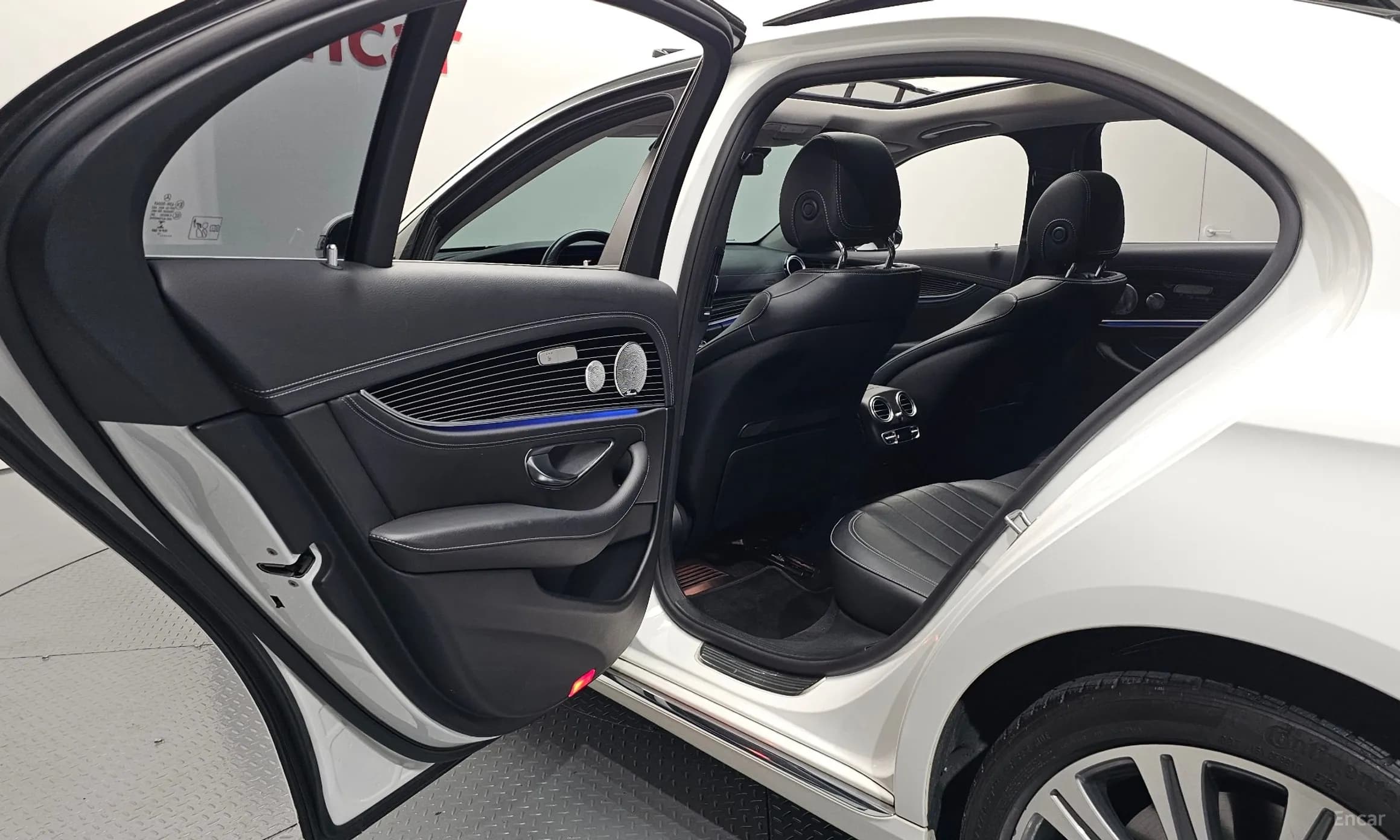 E-Class W213
