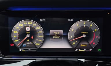E-Class W213