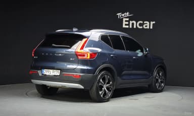 XC40