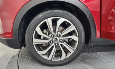 Berry New Tivoli
