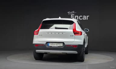 XC40