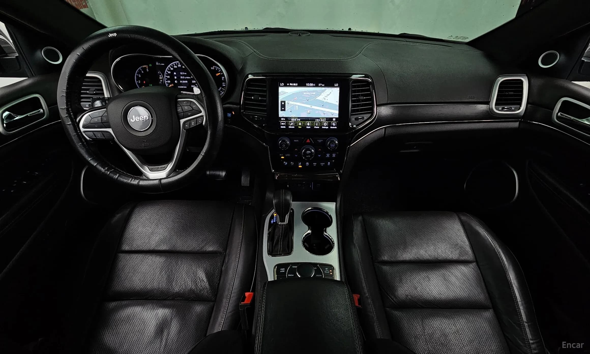 Grand Cherokee