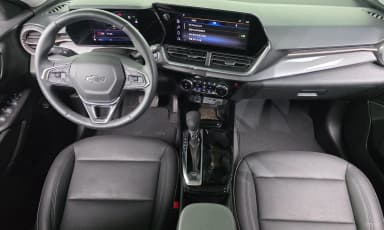 Trax Crossover