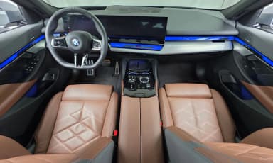 5 Series (G60)