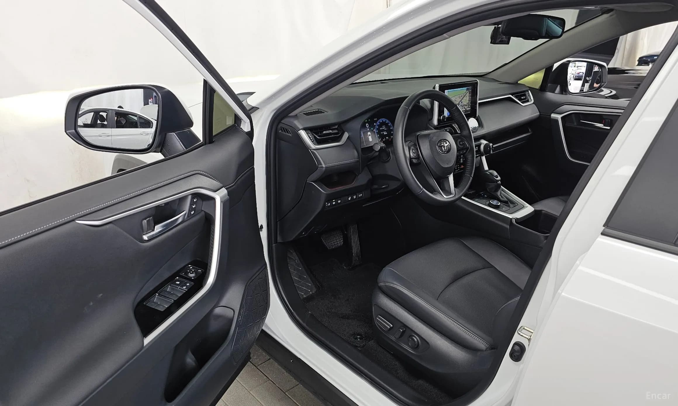 RAV4 5th Generation