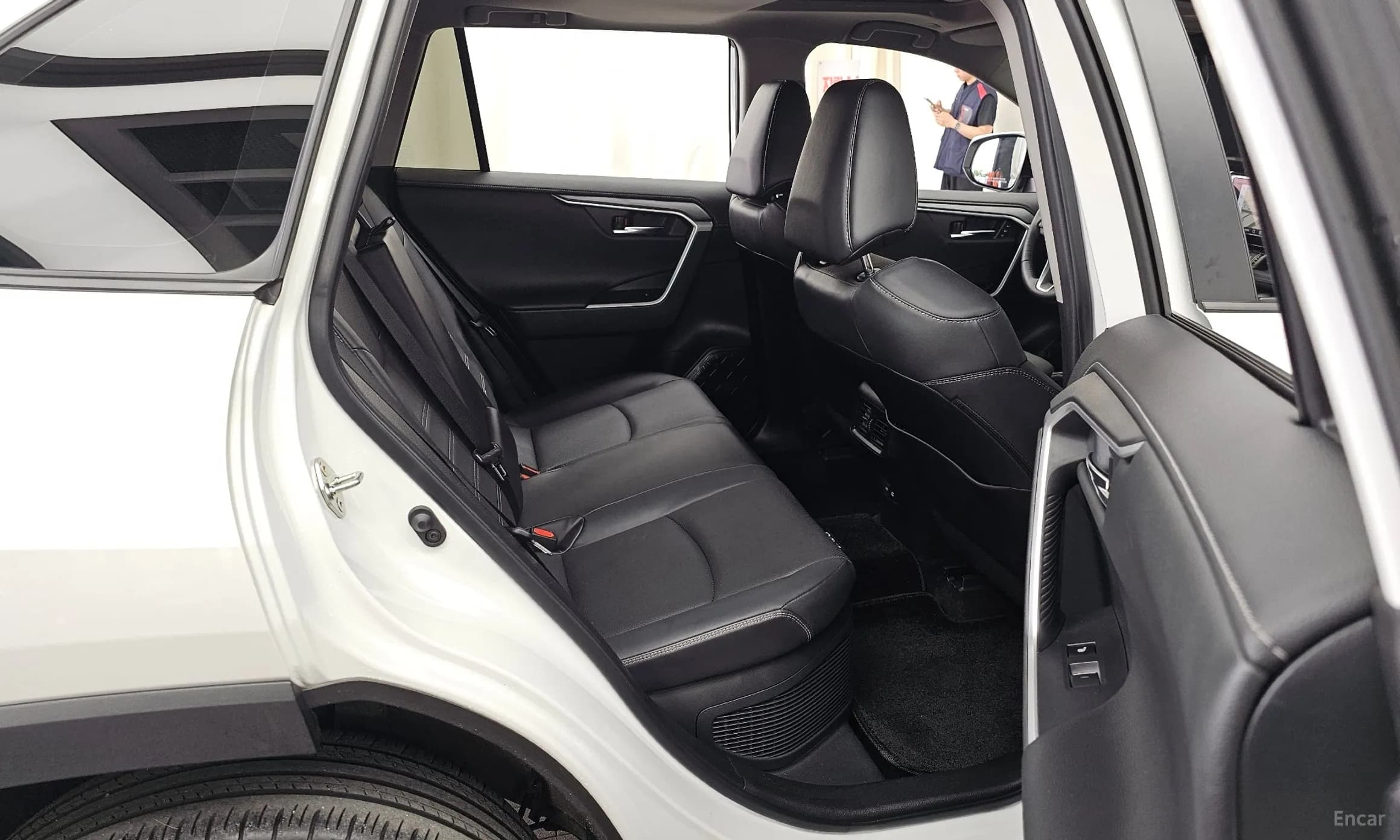 RAV4 5th Generation