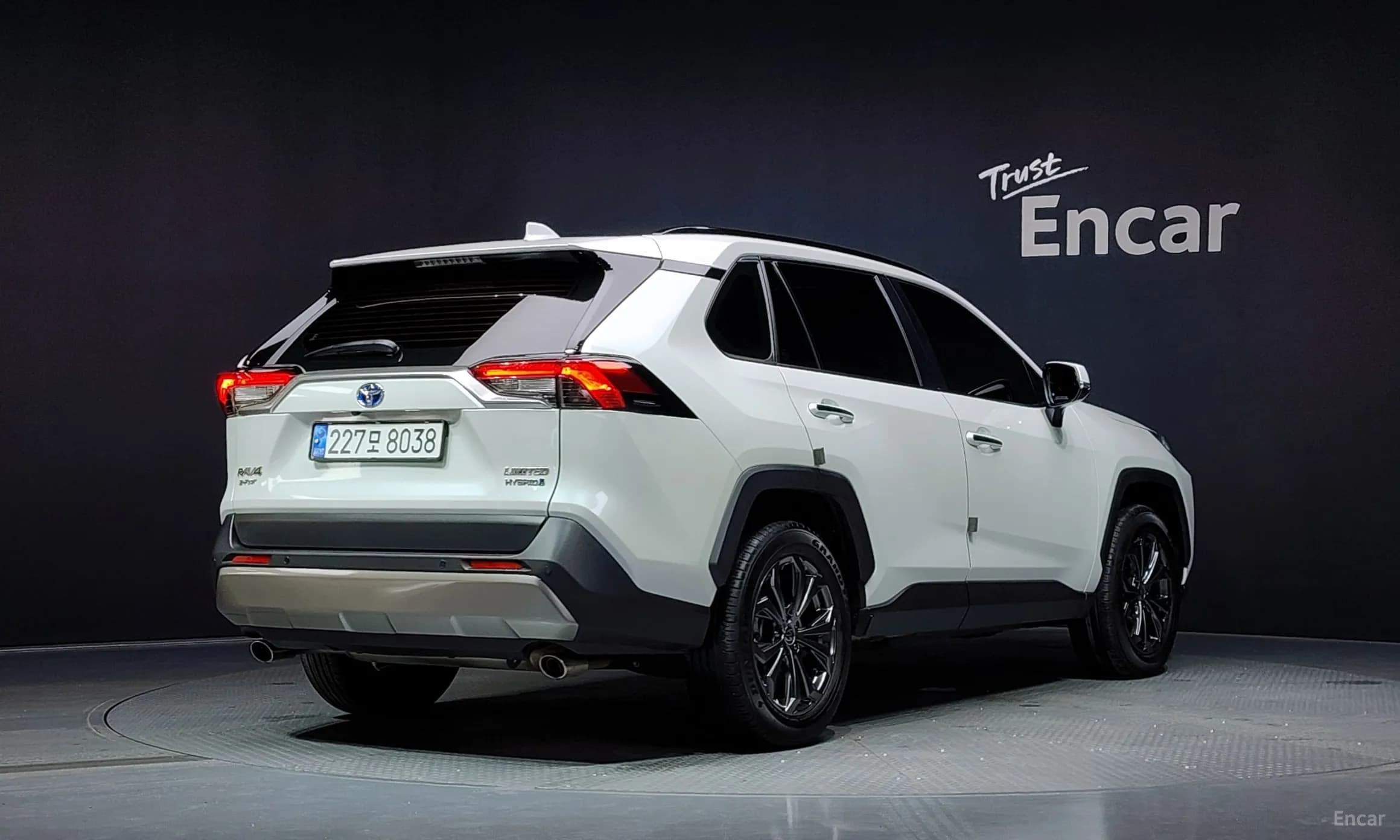 RAV4 5th Generation