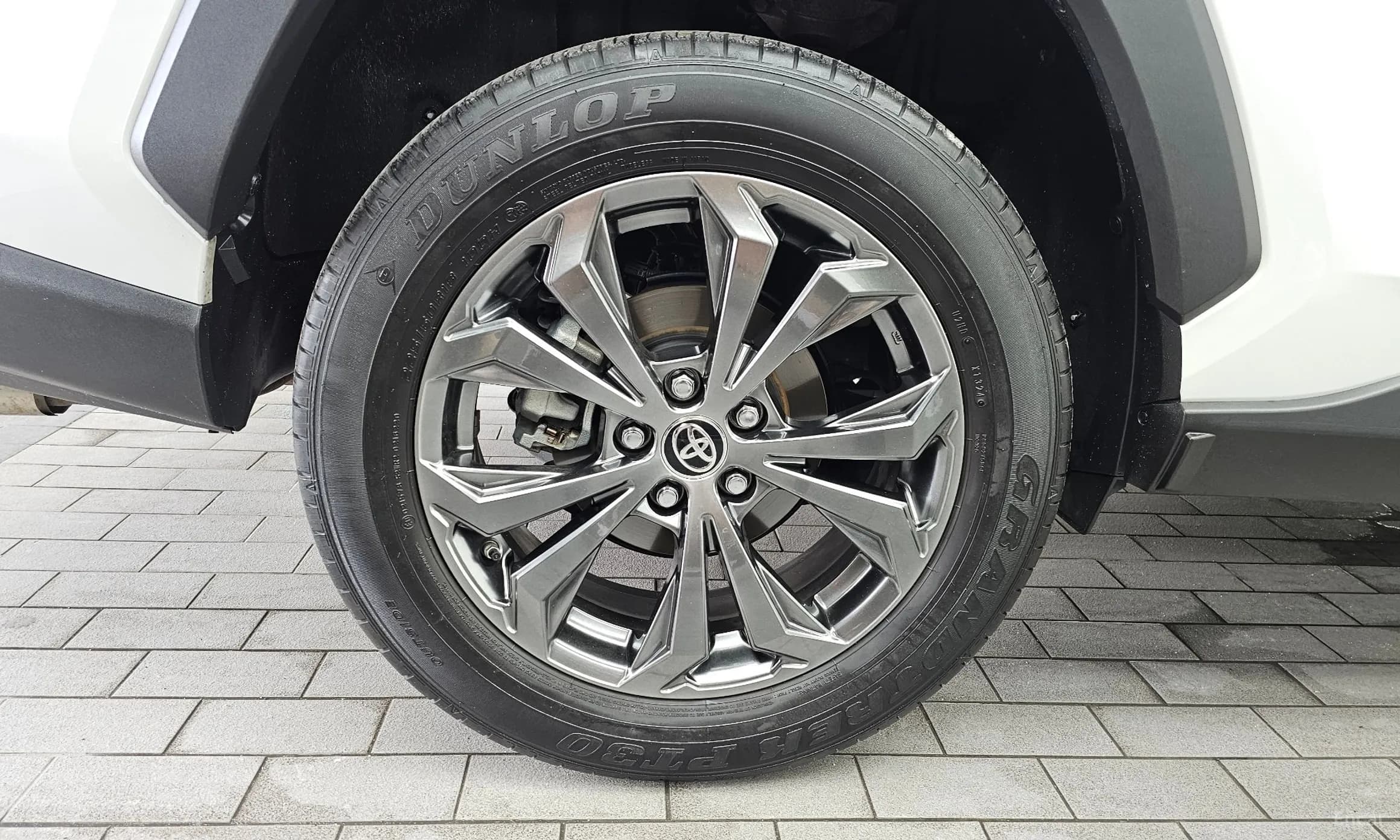 RAV4 5th Generation