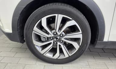 Berry New Tivoli