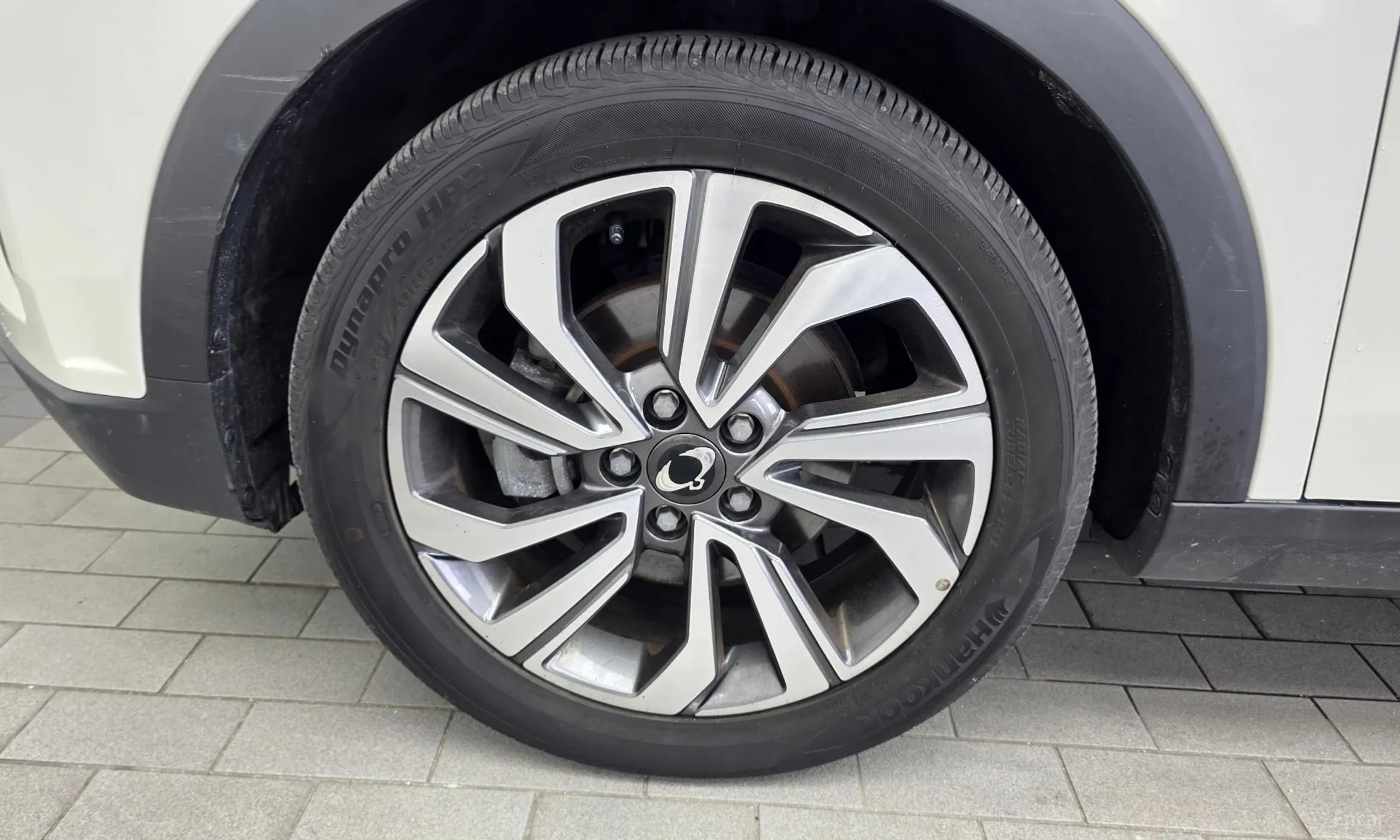 Berry New Tivoli