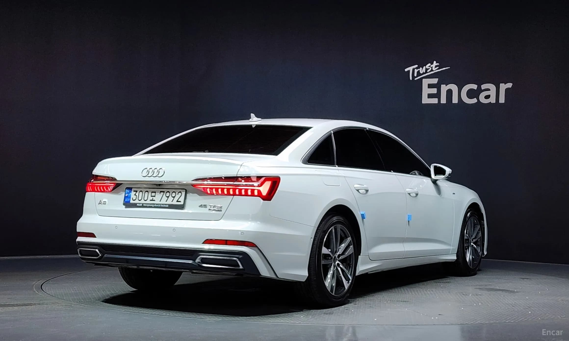 A6 (C8)