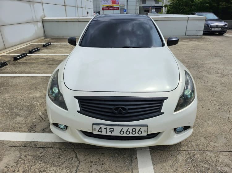 G37