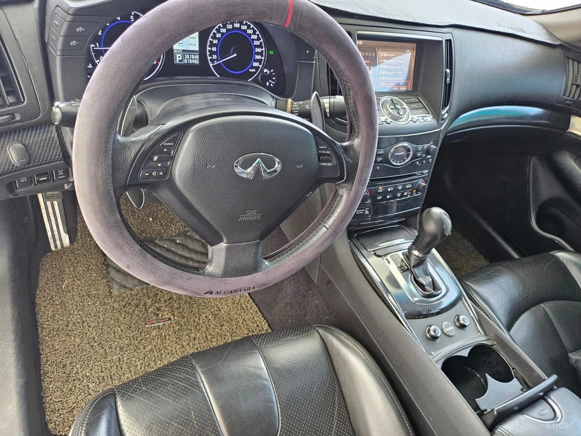 G37