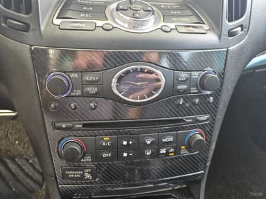 G37