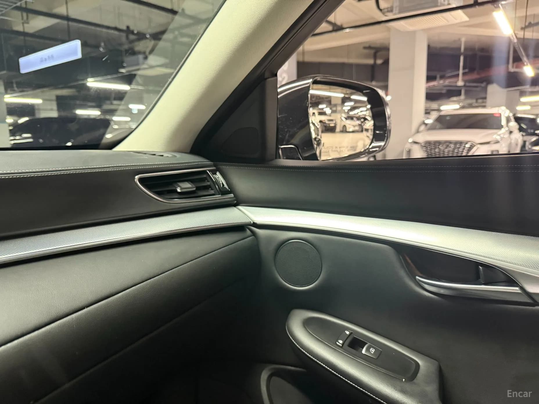 QX50 (P71A)