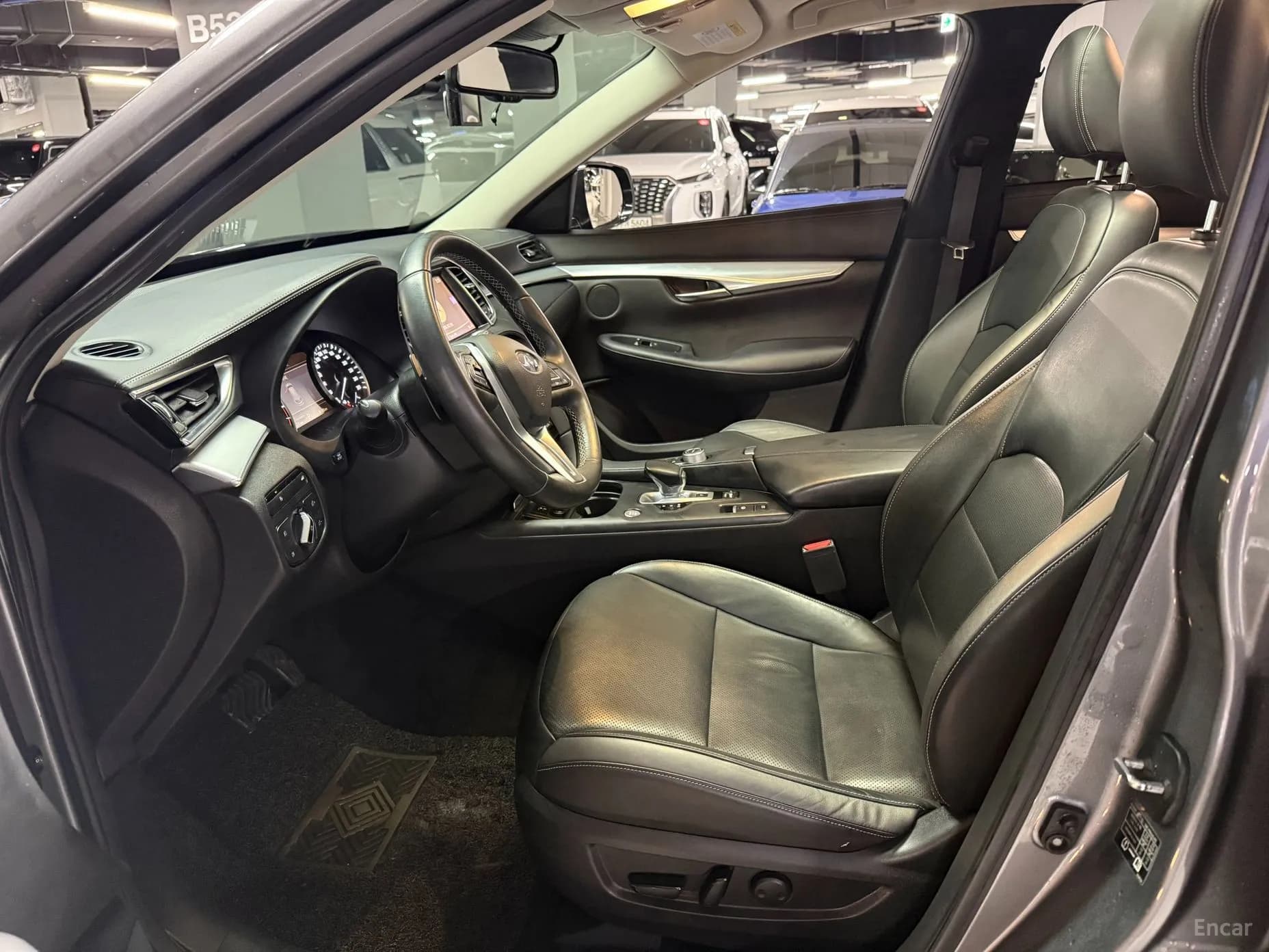 QX50 (P71A)