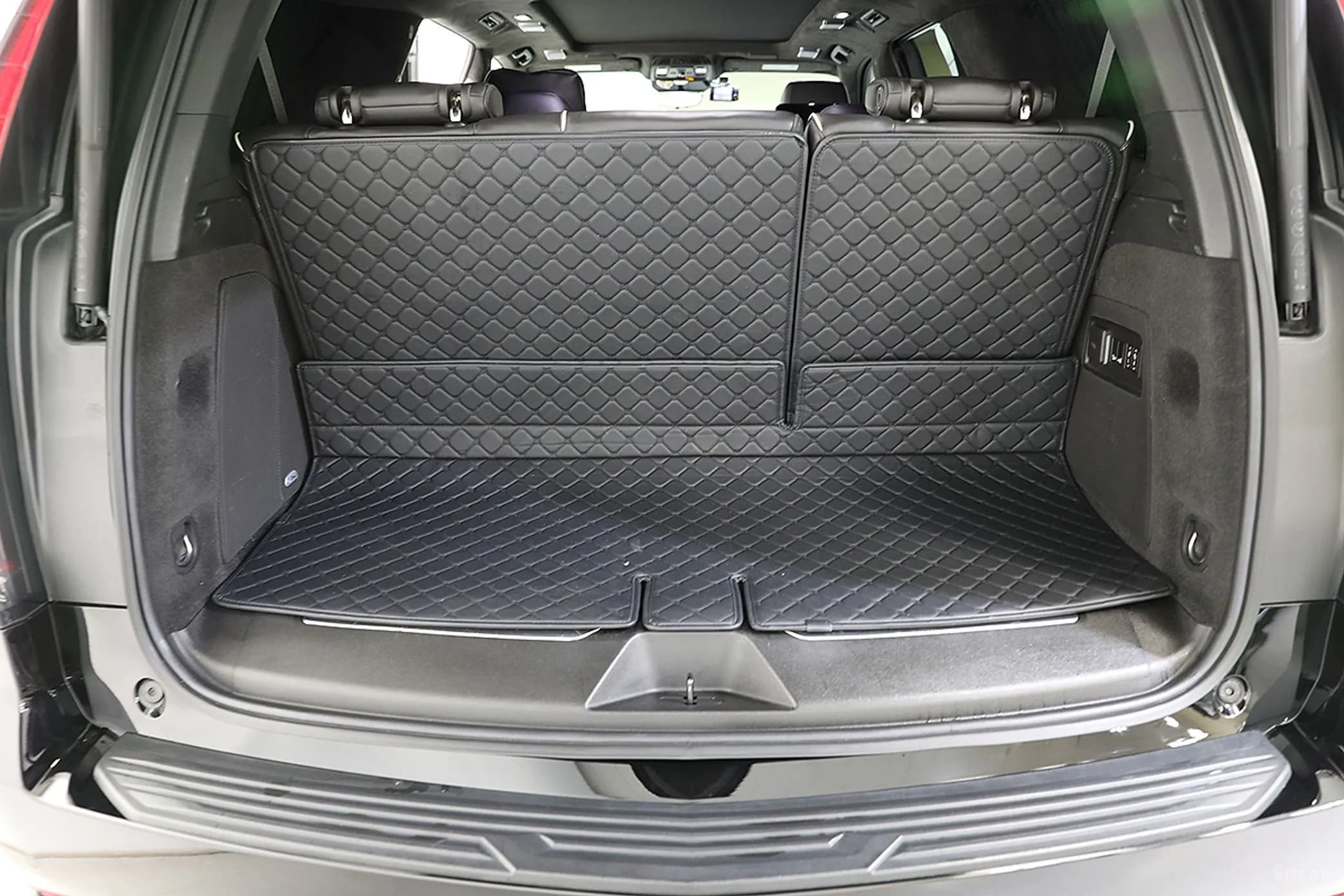 Escalade 5th Generation