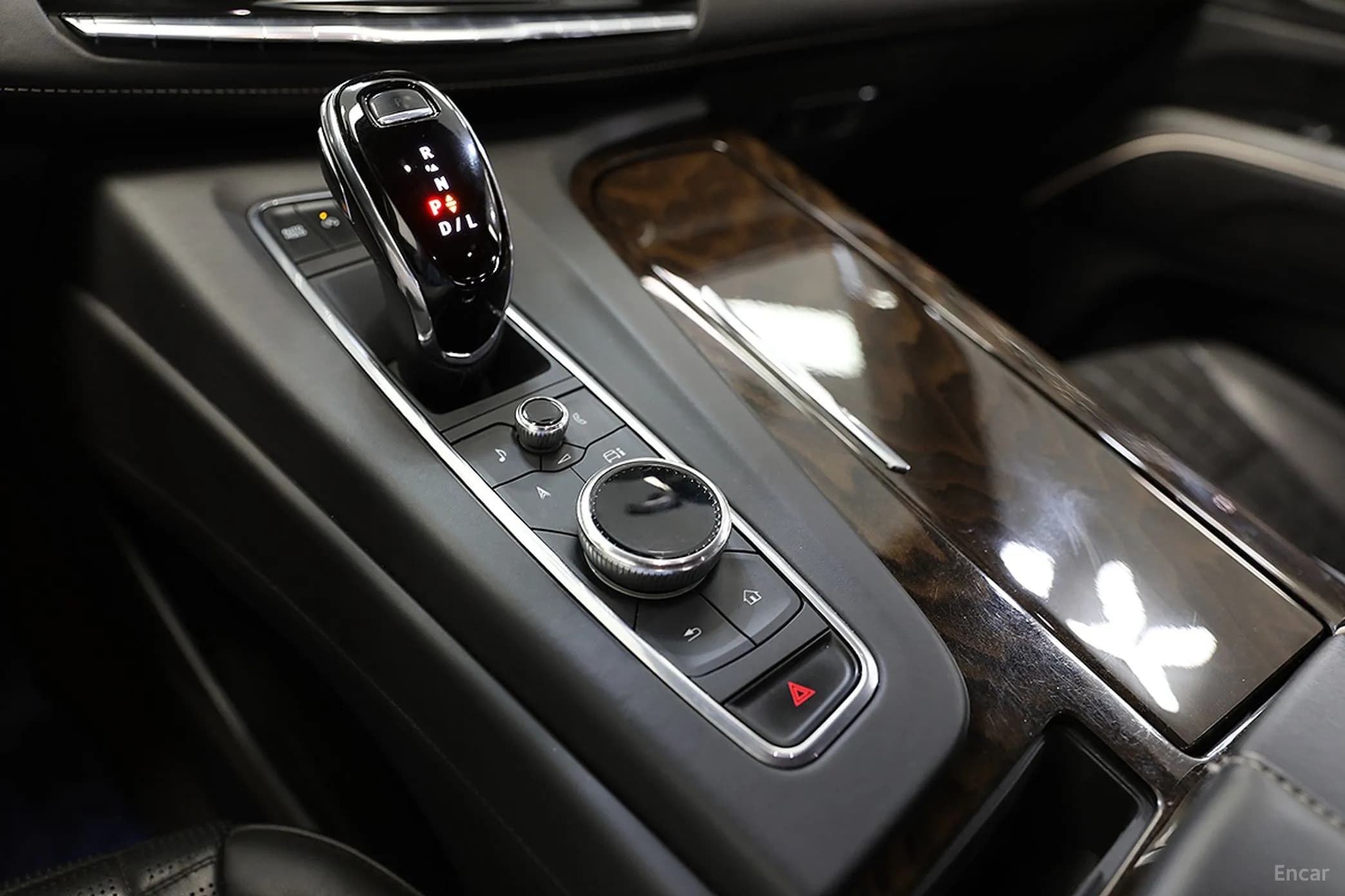 Escalade 5th Generation